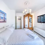 Family Apartment Sea View