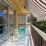 Apartment Et Le Petit Manseng *