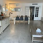 Beachfront And Sea View Entire 2 Rooms Crossing Apartment With Parking 4 Beds Two Double Bed And 2 Single Bed With 2 Sea View Balconies In Promenade Des Anglais Street 2 Bathroom 3 Wc With 40 Meters From The Beach With Perfect Air Conditioner Cooler