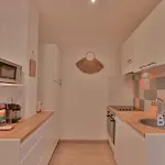 Holiday home Carre D'or 2p A Deux Pas De La