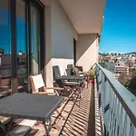Georges V - Superb 100M2 Apartment With Ac