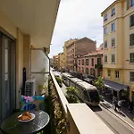 Moderne 2/3 Pieces Pres Du Port