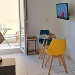 Promenade Des Anglais Avec Terrasse Et Piscine