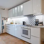 3 Pieces, Hyper-Centre, Terrasse