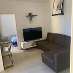 Appartement Avec 2 Chambre Nice