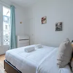 Amazing Flat - Near Champs-Elysees