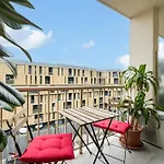 Studio Elegant Avec Balcon Proche Mer Et Tramway