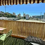 Modern & Cosy 3 Bedrooms Train Tramway