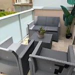 Beau deux pièces cozy avec terrasse n11