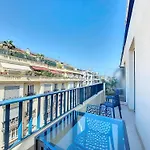 Nestor&Jeeves - Bleu Azur Vue Mer - Central - Very Close Sea