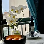 Luxurious In 450 M Of The Sea Apartment *