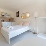 Cosy Nice
