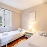 2 Bdr Panoramic View On Gardens Apartment