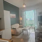 Joli et lumineux appartement proche mer et centre ville Nice