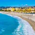 Le 323 Prom - 2 Chambres - Ac - Parking - Tram Et Supermarche Proches - Front De Mer