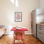 Apartment Shopping Et Detente Au Centre De ! *