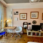 Seaside Vintage Studio