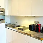 Le Garib