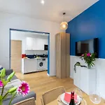 Lavie Maison Sauna And Hot Tub Seaside Apartment *