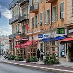 Joli 2 Pieces Au Port De Nice