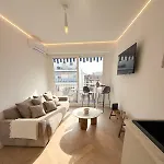 Apartment Port De Nice, 4pers Emplacement Ideal Equipe Balcon *