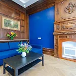 2P Dans Luxueuse Villa