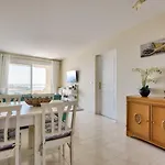 T3 avec terrasse vue sur mer à 400m de la plage