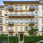 Sunlight - Gisele - Hyper Central, 1 Bedroom With Large Living Nice