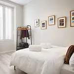 Apartment Sunlight - Gisele - Hyper Central, 1 Bedroom With Large Living *