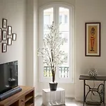 Sunlight - Gisele - Hyper Central, 1 Bedroom With Large Living Apartment