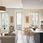 Sunlight - Gisele - Hyper Central, 1 Bedroom With Large Living Apartment