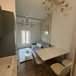 Apartment Moon - 47 *