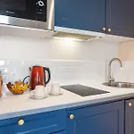 Elegant Jacuzzi Loft In Central Massena