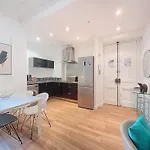 Nestor&jeeves - Cocoa - - Near Apartment *