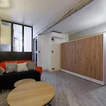 Coquet studio place du pin