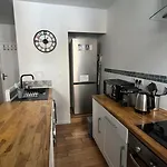 Coquette Studio Yourhostelper