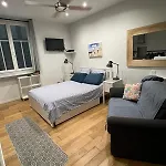 Coquette Studio Yourhostelper