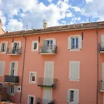 Charmant studio moderne équipé à Nice