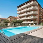 Charming Studio With Swimming Pool