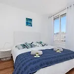 Spitalieri- Sunny Terrace With View -New Apartment