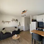 Cosy Proche De La Apartment *