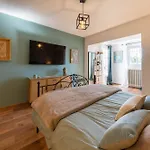 2 Nice Private Room With Pool Ans Garden