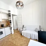 Apartment Cosy Gare Du Sud - 3 Guests *