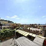 Aparthotel Riviera Nice Cote D\'Azur - Old Town - Studio Ac - Sea View - 50M Promenade Des Anglais- La Maison Linda