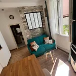 T2 Centre Ville De Nice Face De La Gare Routiere Nice Ville