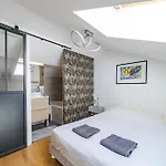 Duplex 4 pers Port de Nice avec parking