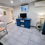 Spacious Full Of Charm, Recently Updated Apartment *