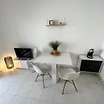 Nice Center - 2 Person Apartment