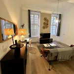 Agreable Dans Le Coeur Du Vieux-nice Apartment