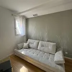 Renovated Luxury Cocoon Place Massena Apartment